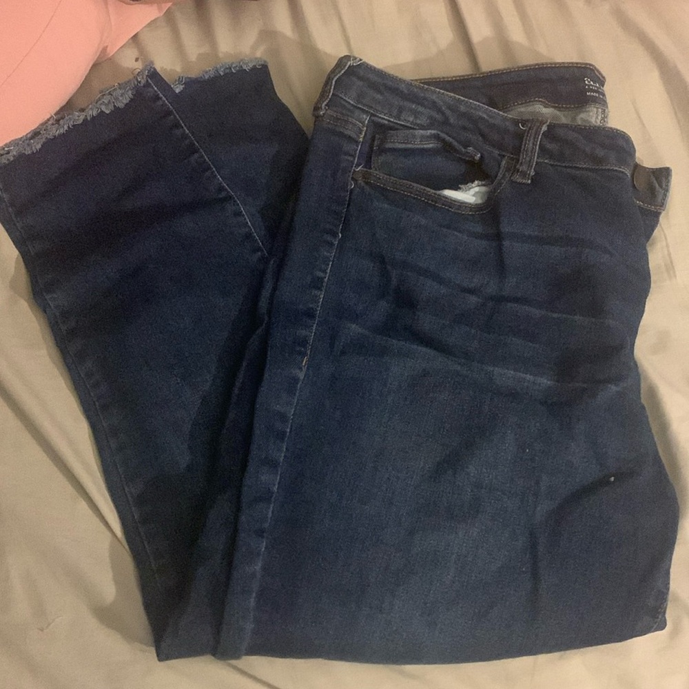Ana Jeggings with distressed knees